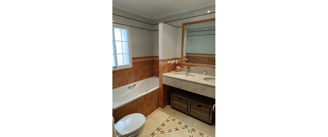 Rynek wtórny - Villa - Marbella - San Pedro de Alcántara