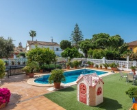 Rynek wtórny - Villa - Marbella - San Pedro de Alcántara