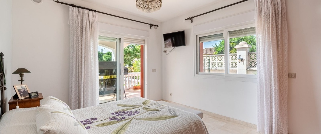 Rynek wtórny - Villa - Marbella - San Pedro de Alcántara