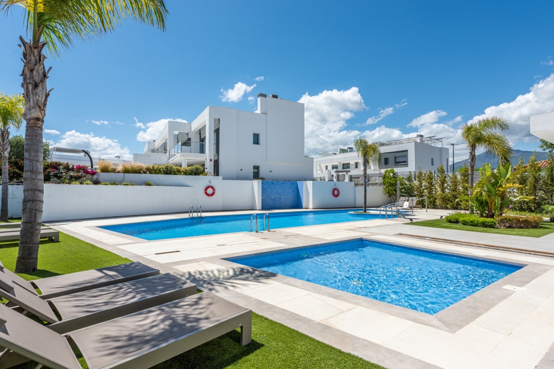 Rynek wtórny - Villa - Marbella - San Pedro de Alcántara