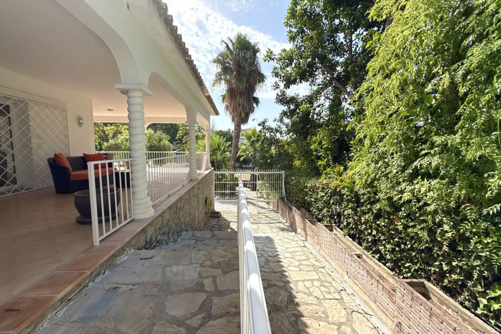 Rynek wtórny - Villa - Marbella - San Pedro de Alcántara