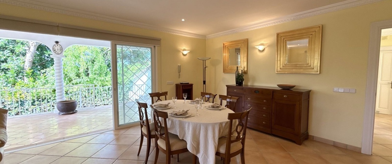 Rynek wtórny - Villa - Marbella - San Pedro de Alcántara