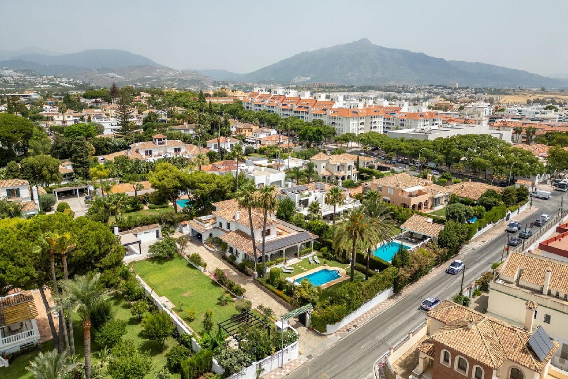 Rynek wtórny - Villa - Marbella - San Pedro de Alcántara