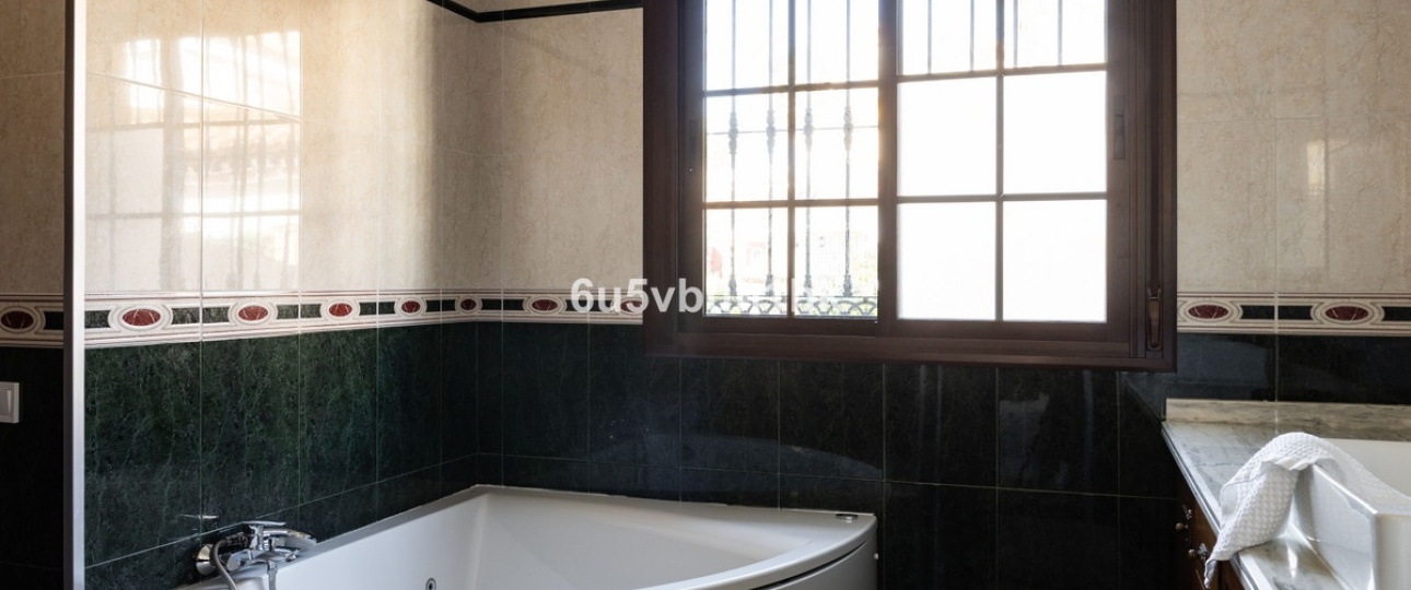 Rynek wtórny - Villa - Marbella - San Pedro de Alcántara
