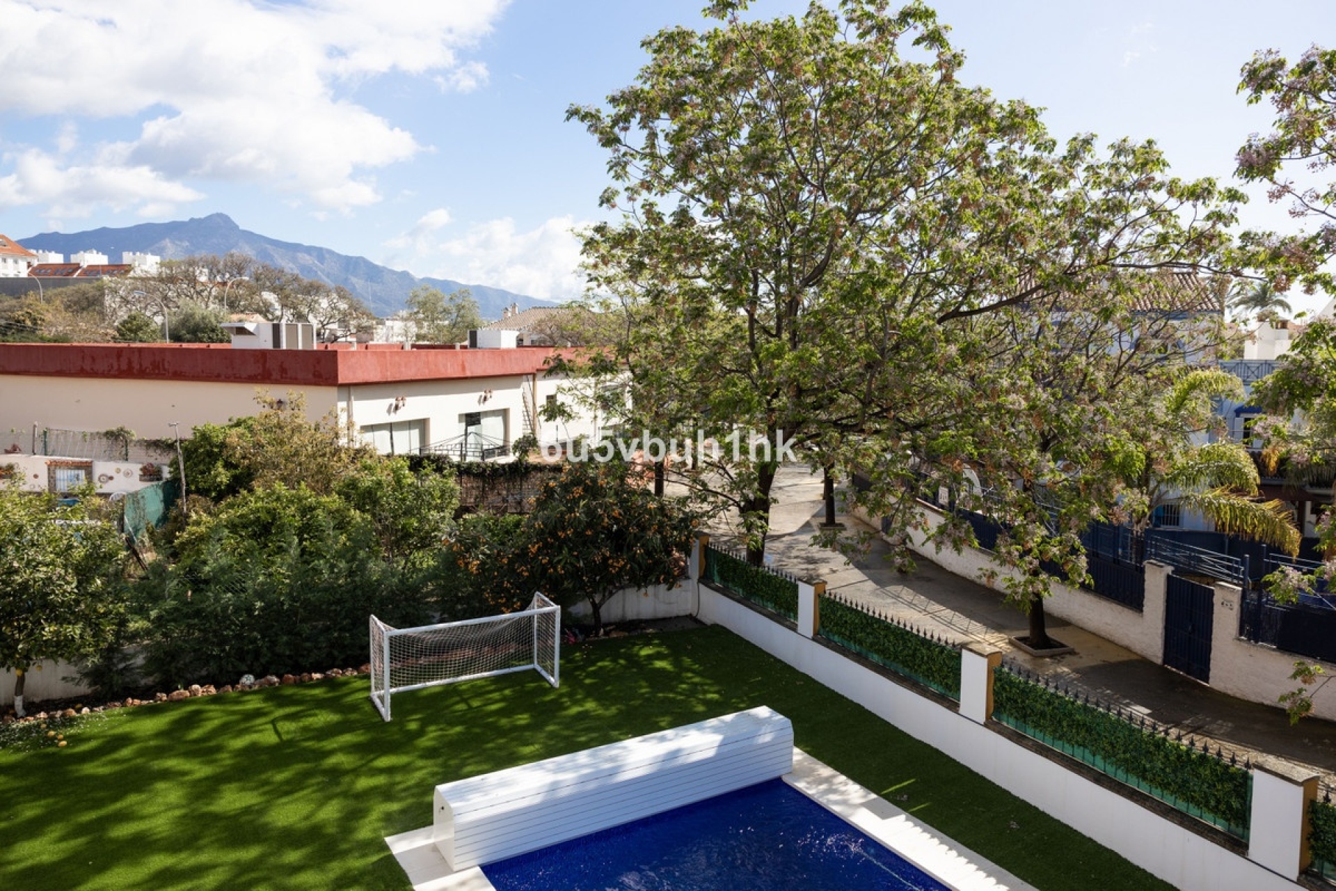 Rynek wtórny - Villa - Marbella - San Pedro de Alcántara
