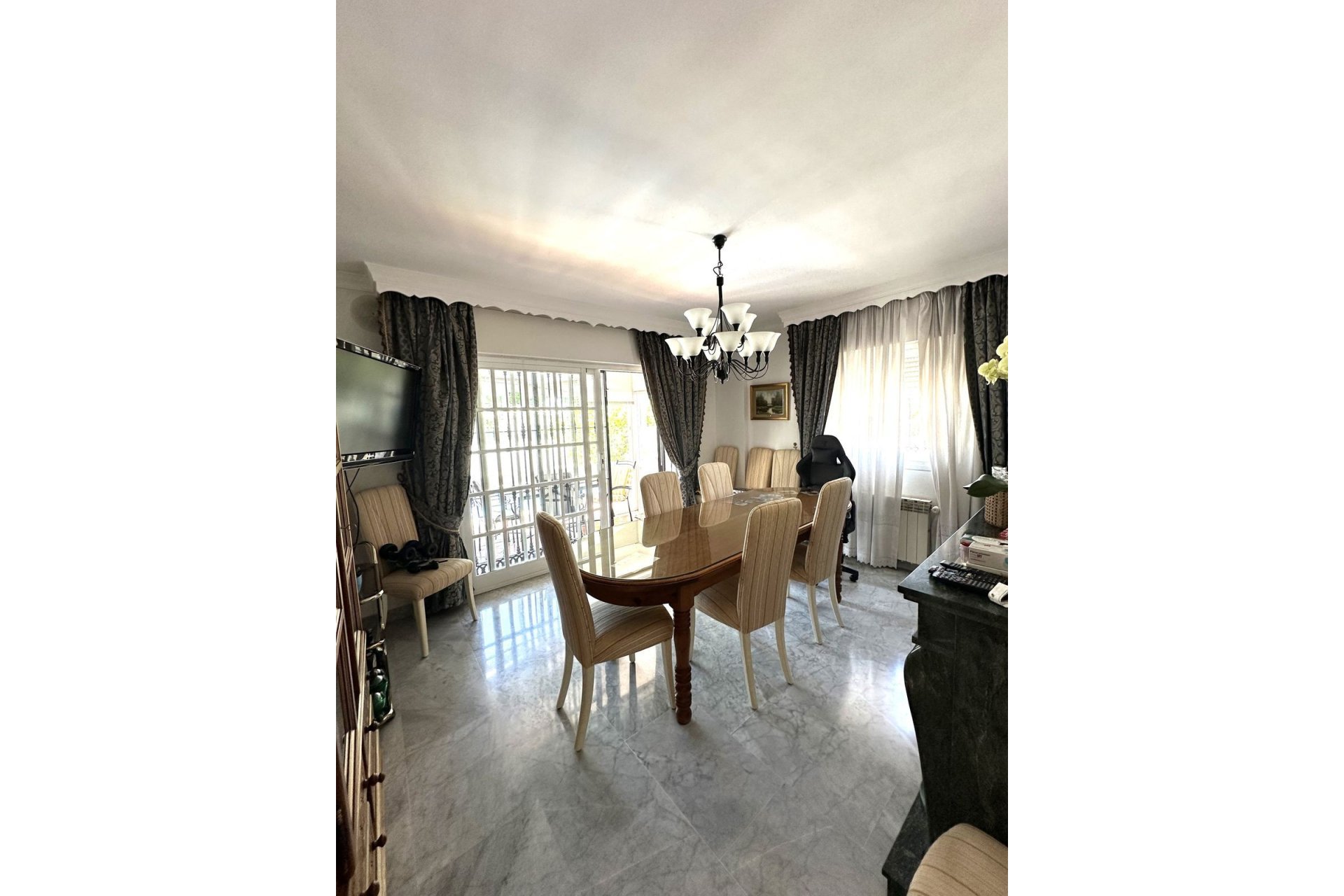 Rynek wtórny - Villa - Marbella - San Pedro de Alcántara