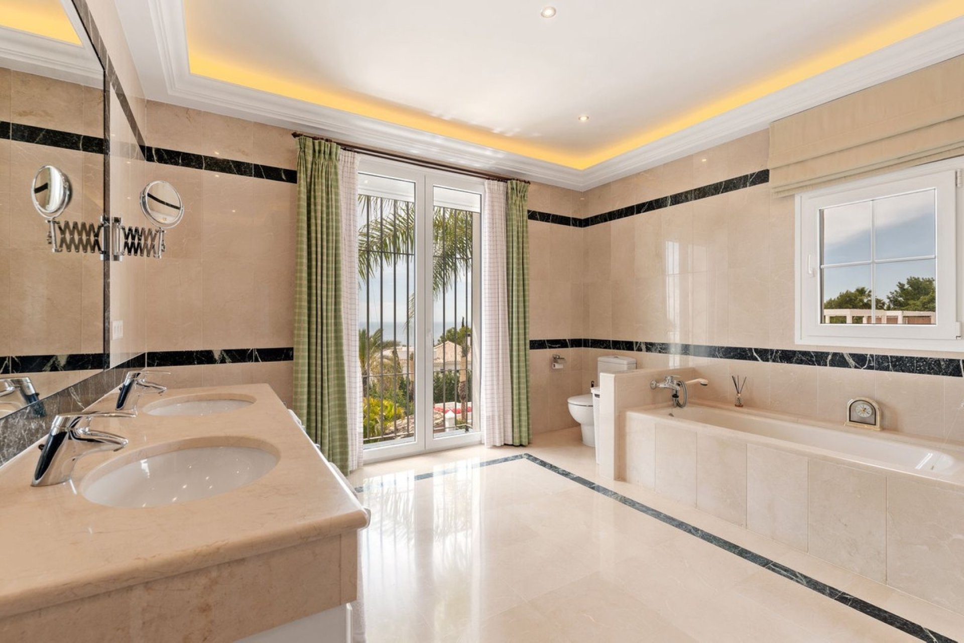 Rynek wtórny - Villa - Marbella - Sierra Blanca