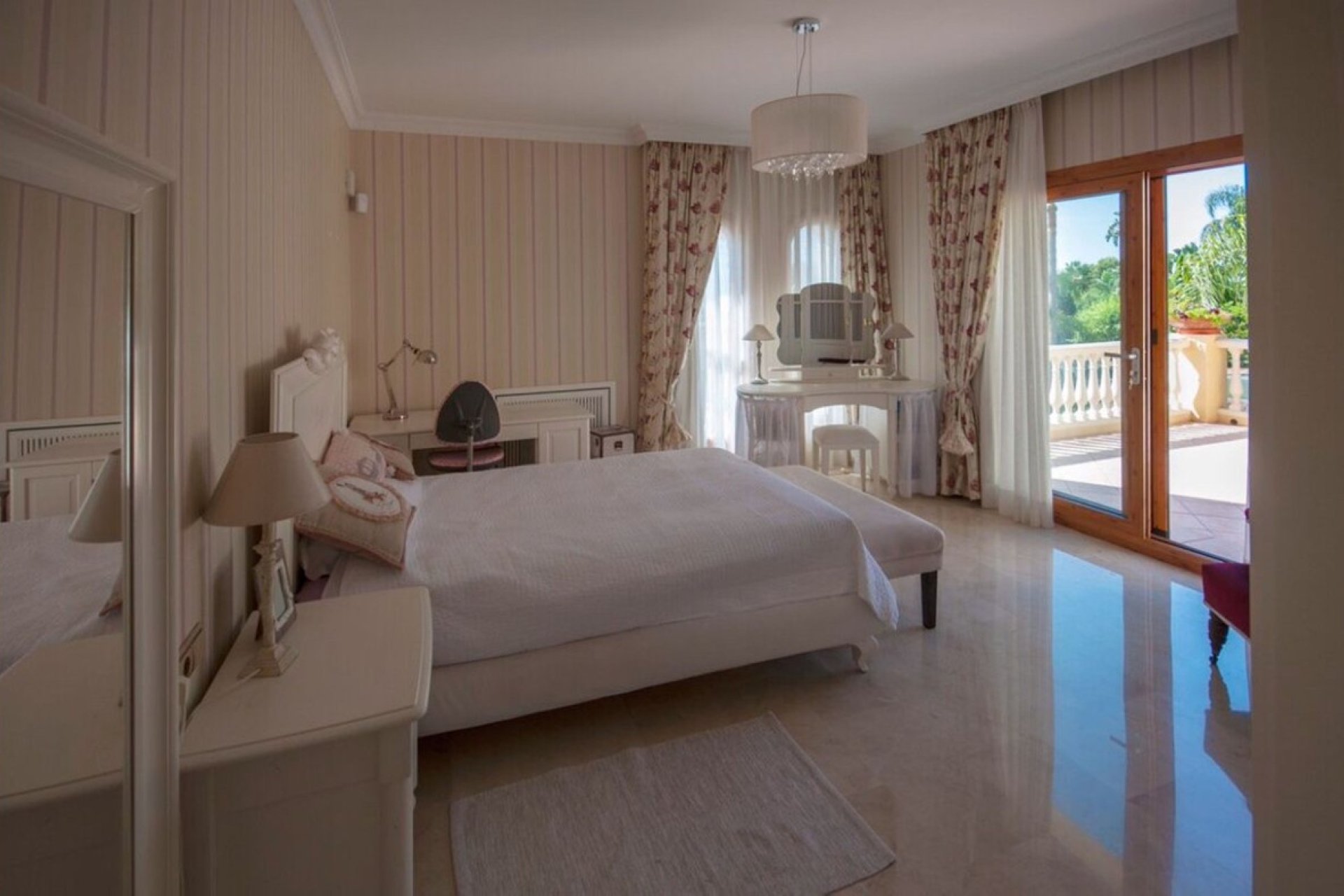 Rynek wtórny - Villa - Marbella - Sierra Blanca