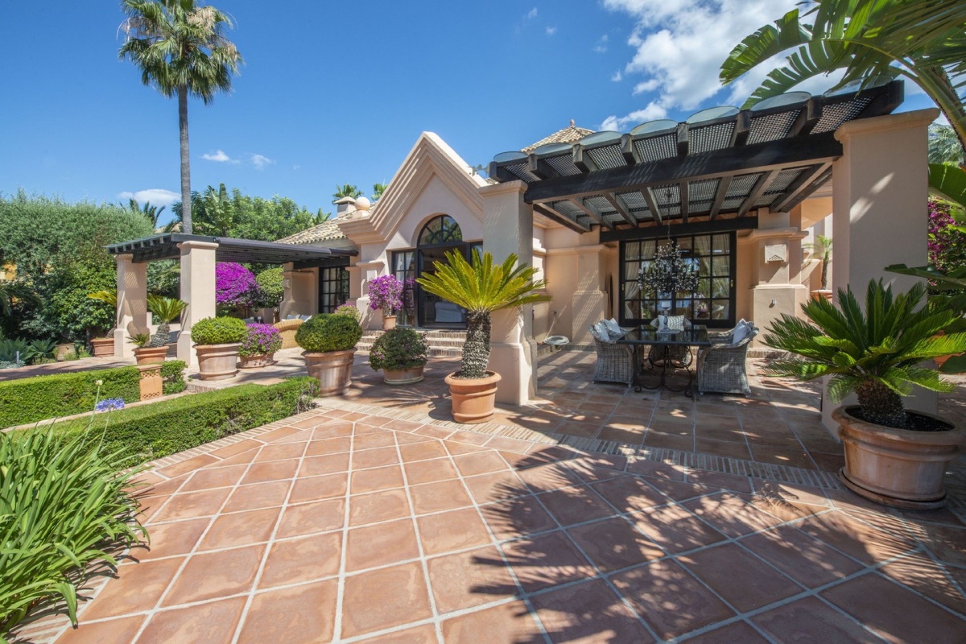 Rynek wtórny - Villa - Marbella - Sierra Blanca