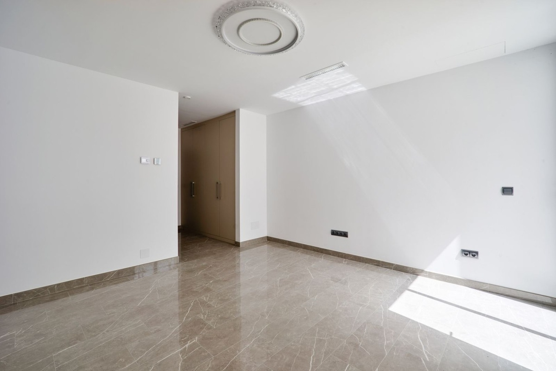 Rynek wtórny - Villa - Marbella - Sierra Blanca
