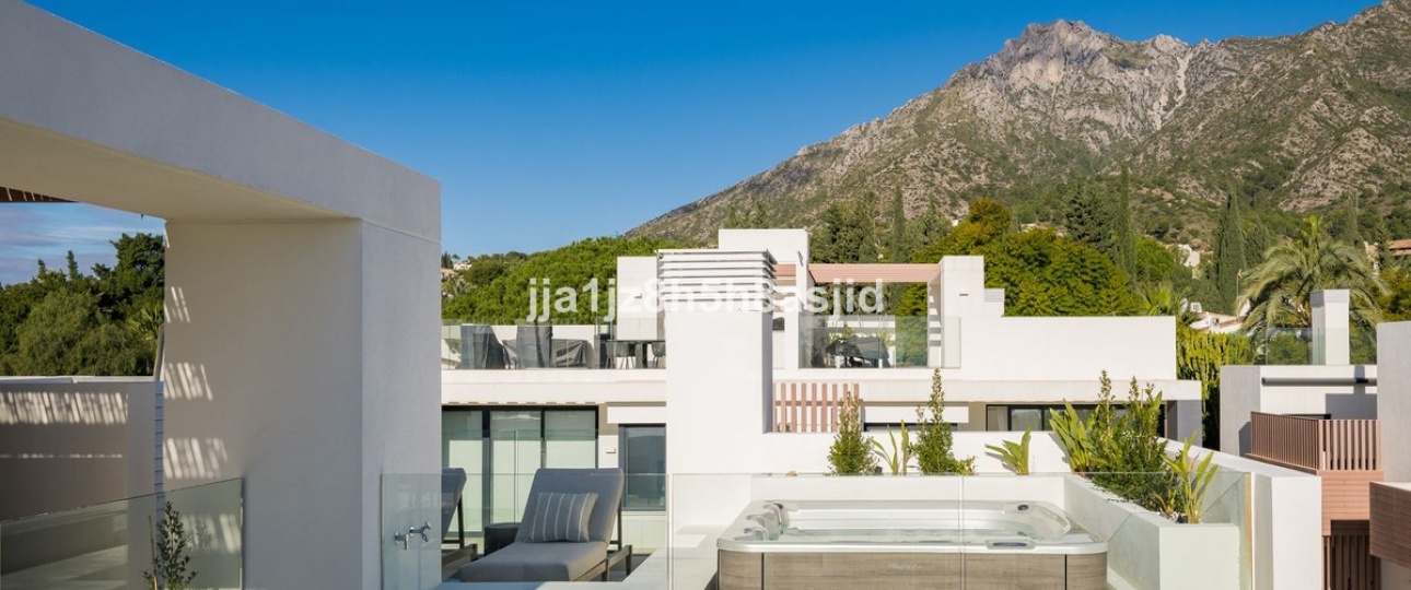 Rynek wtórny - Villa - Marbella - Sierra Blanca