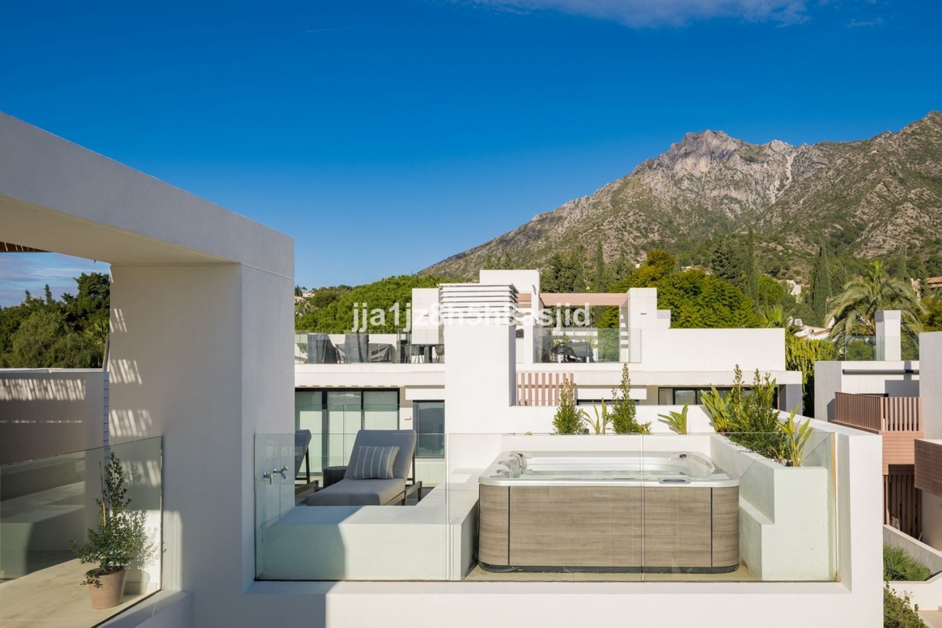 Rynek wtórny - Villa - Marbella - Sierra Blanca