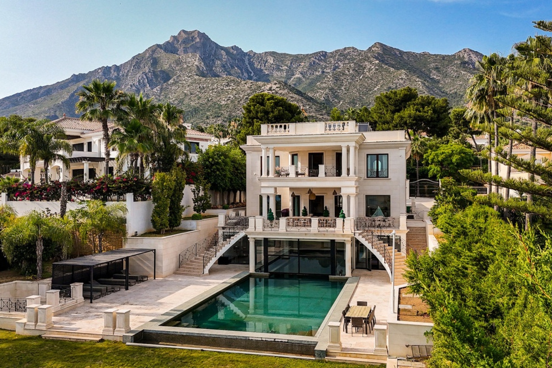 Rynek wtórny - Villa - Marbella - Sierra Blanca