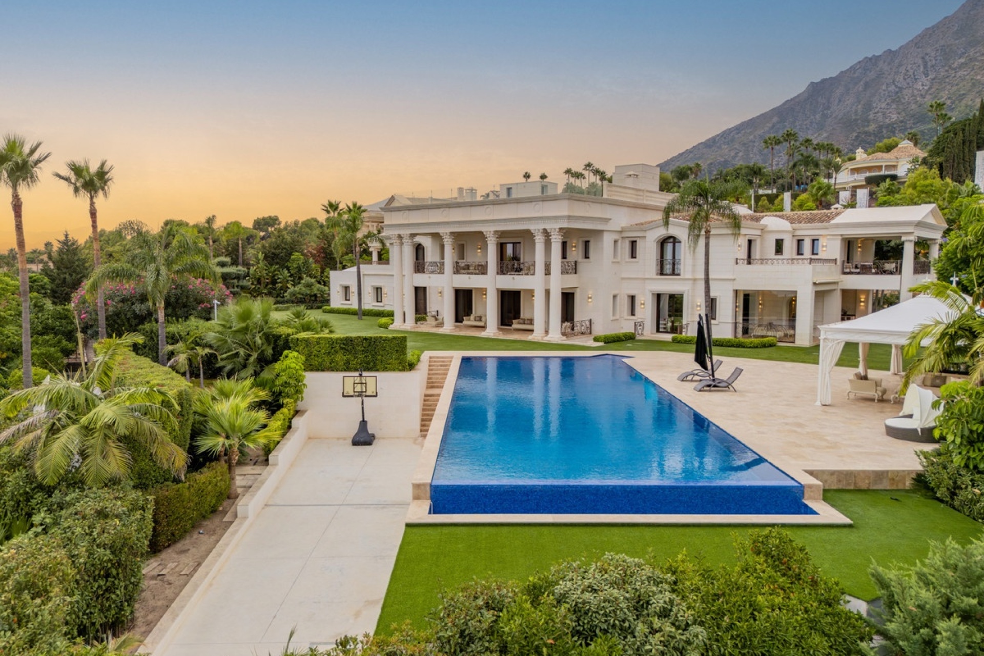 Rynek wtórny - Villa - Marbella - Sierra Blanca