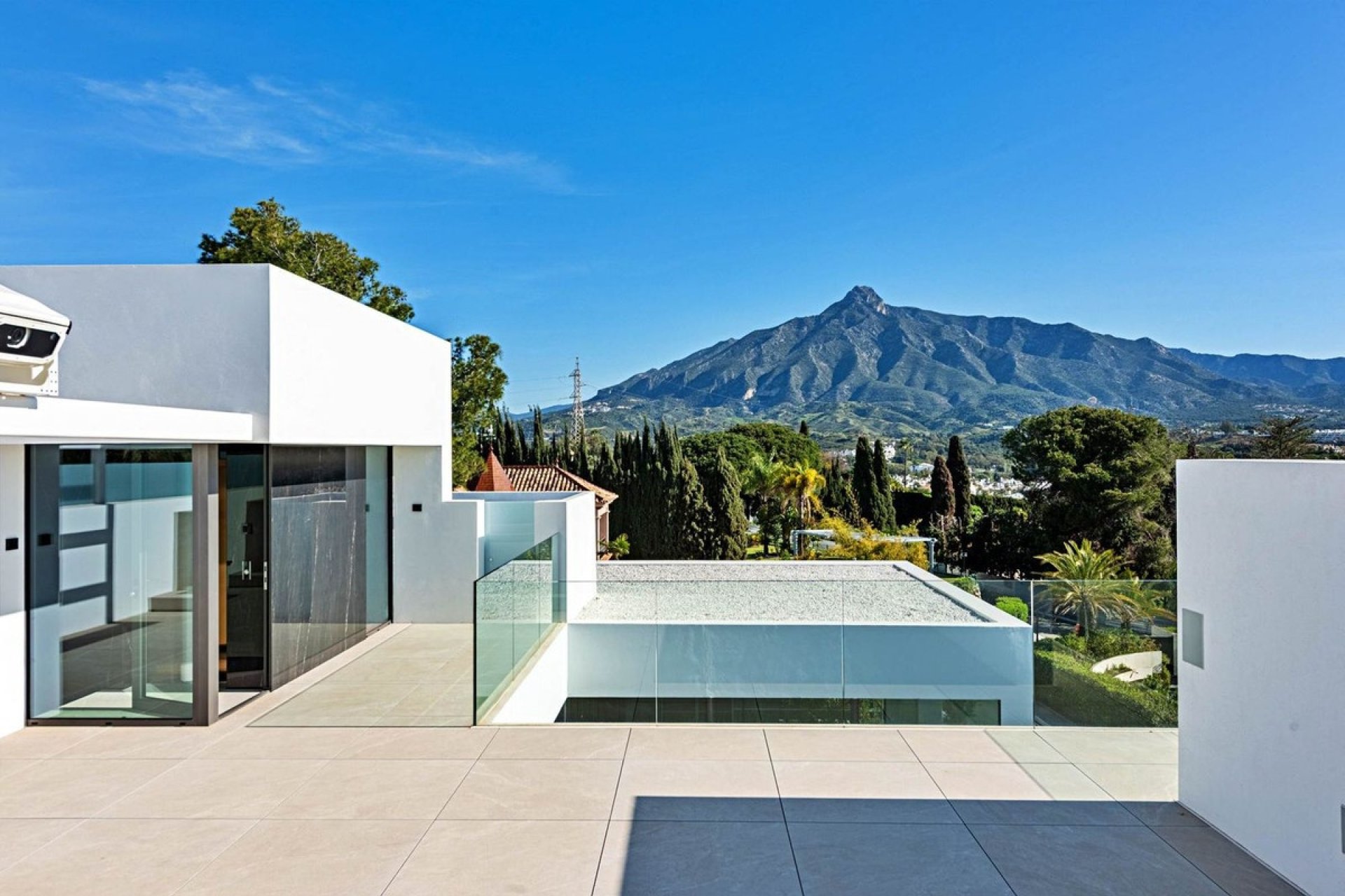 Rynek wtórny - Villa - Marbella - The Golden Mile