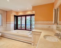Rynek wtórny - Villa - Marbella - The Golden Mile