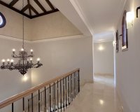 Rynek wtórny - Villa - Marbella - The Golden Mile