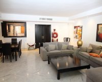Rynek wtórny - Villa - Marbella - The Golden Mile