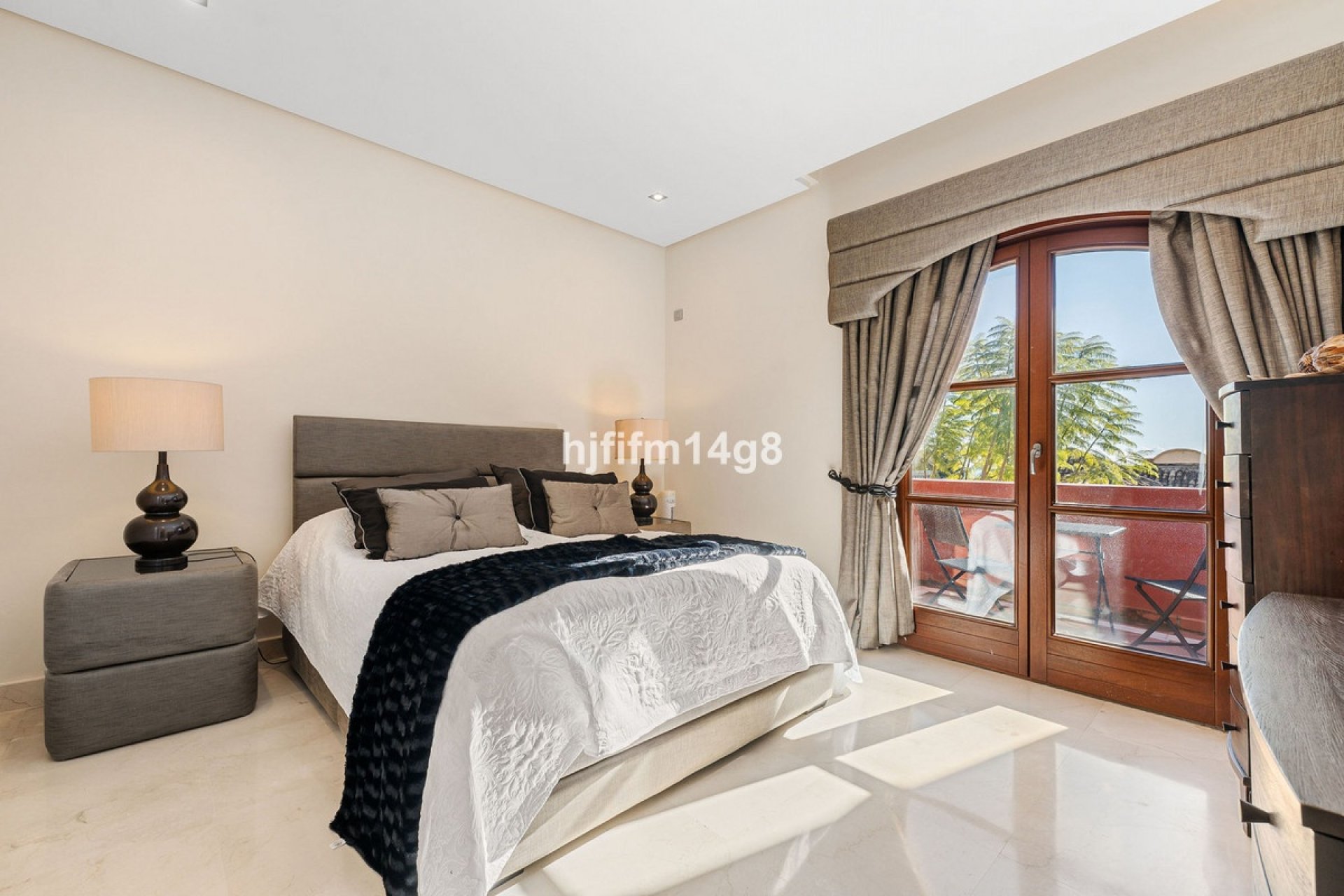 Rynek wtórny - Villa - Marbella - The Golden Mile