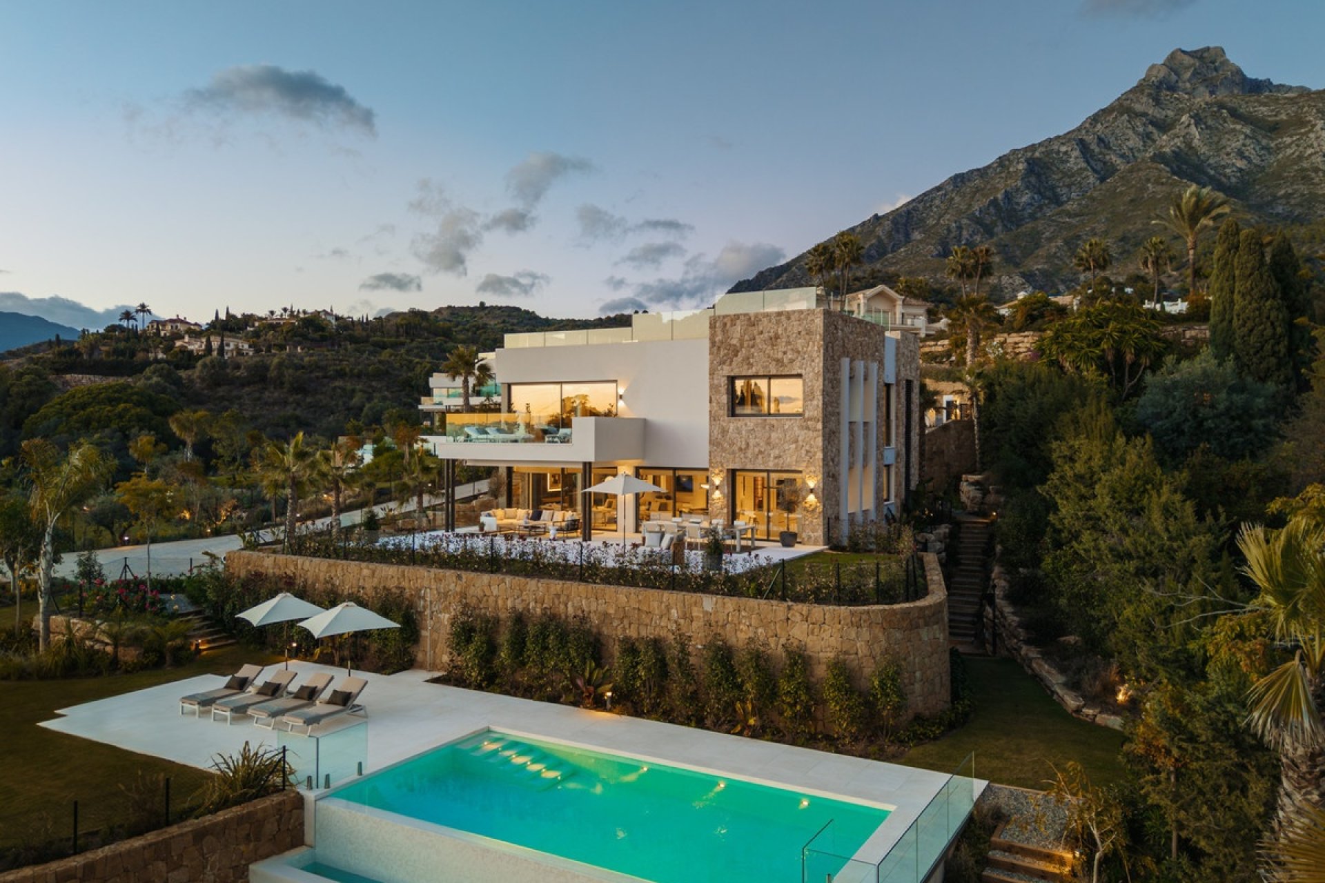 Rynek wtórny - Villa - Marbella - The Golden Mile