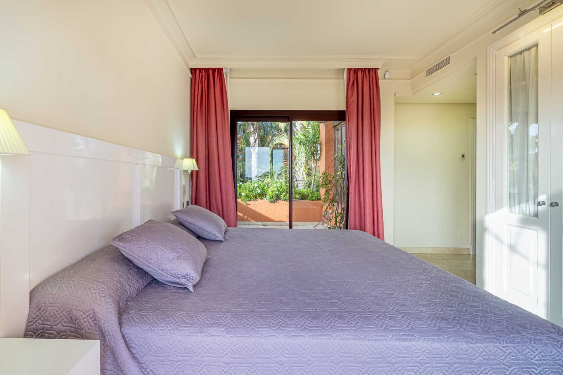 Rynek wtórny - Villa - Marbella - The Golden Mile