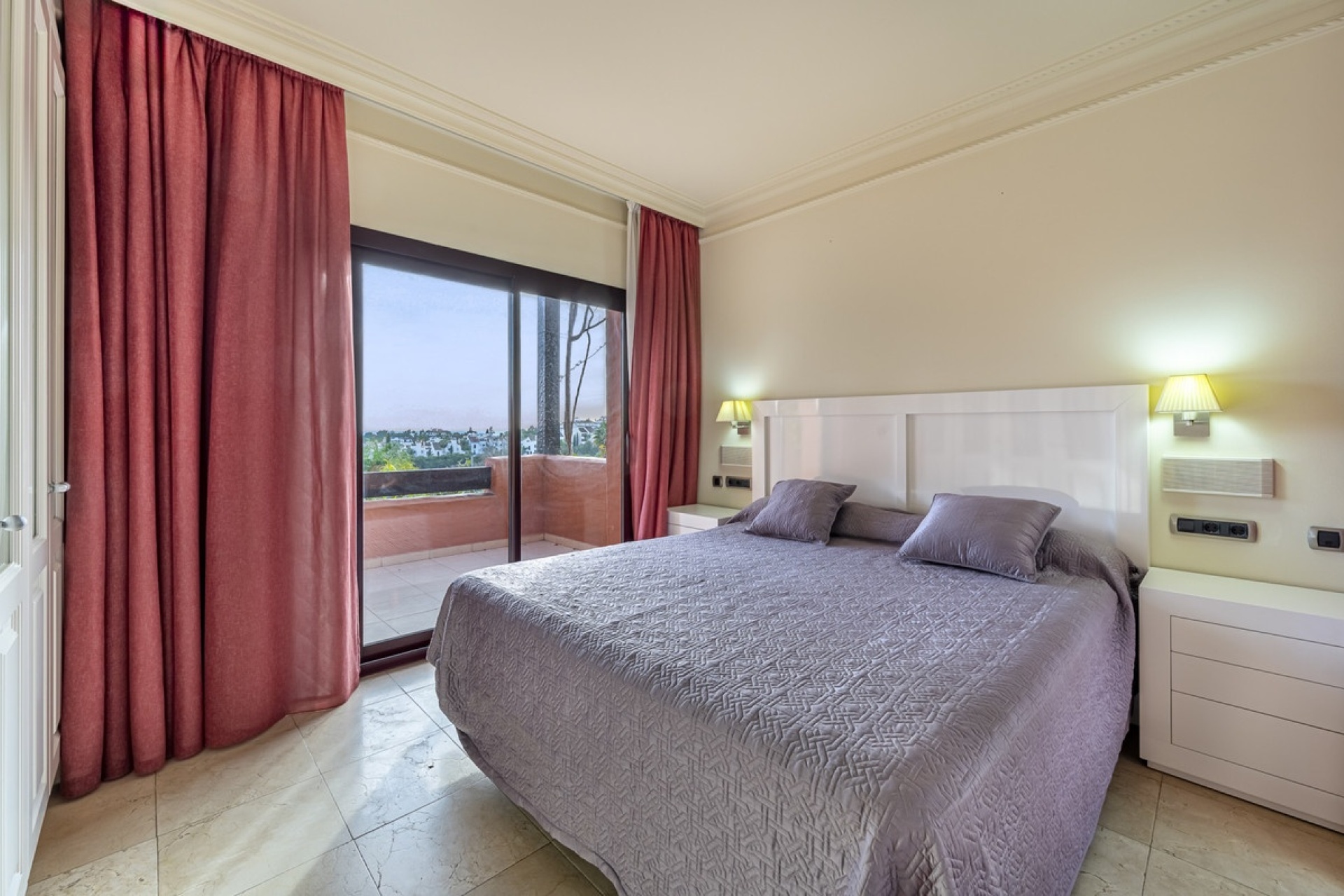 Rynek wtórny - Villa - Marbella - The Golden Mile
