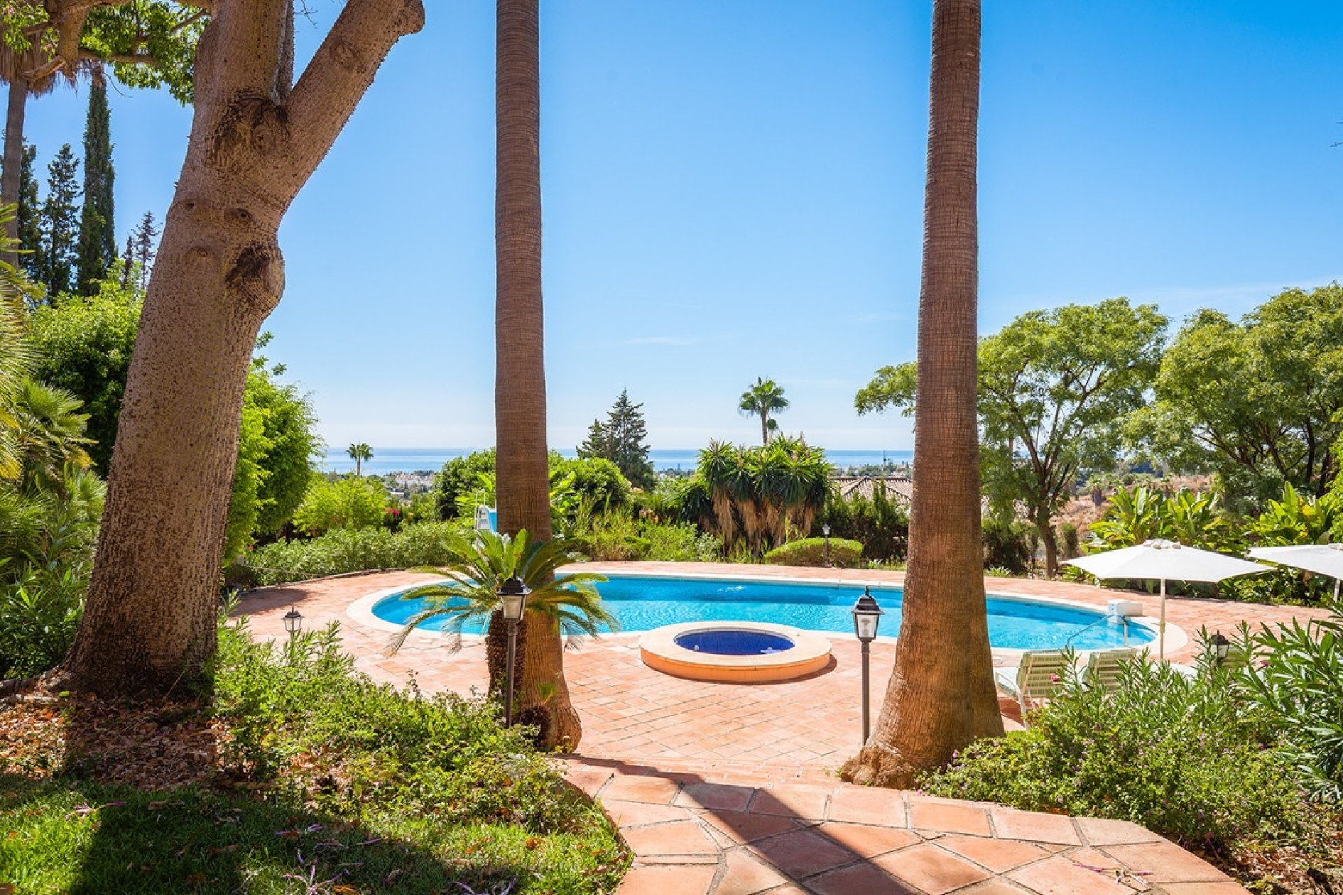 Rynek wtórny - Villa - Marbella - The Golden Mile