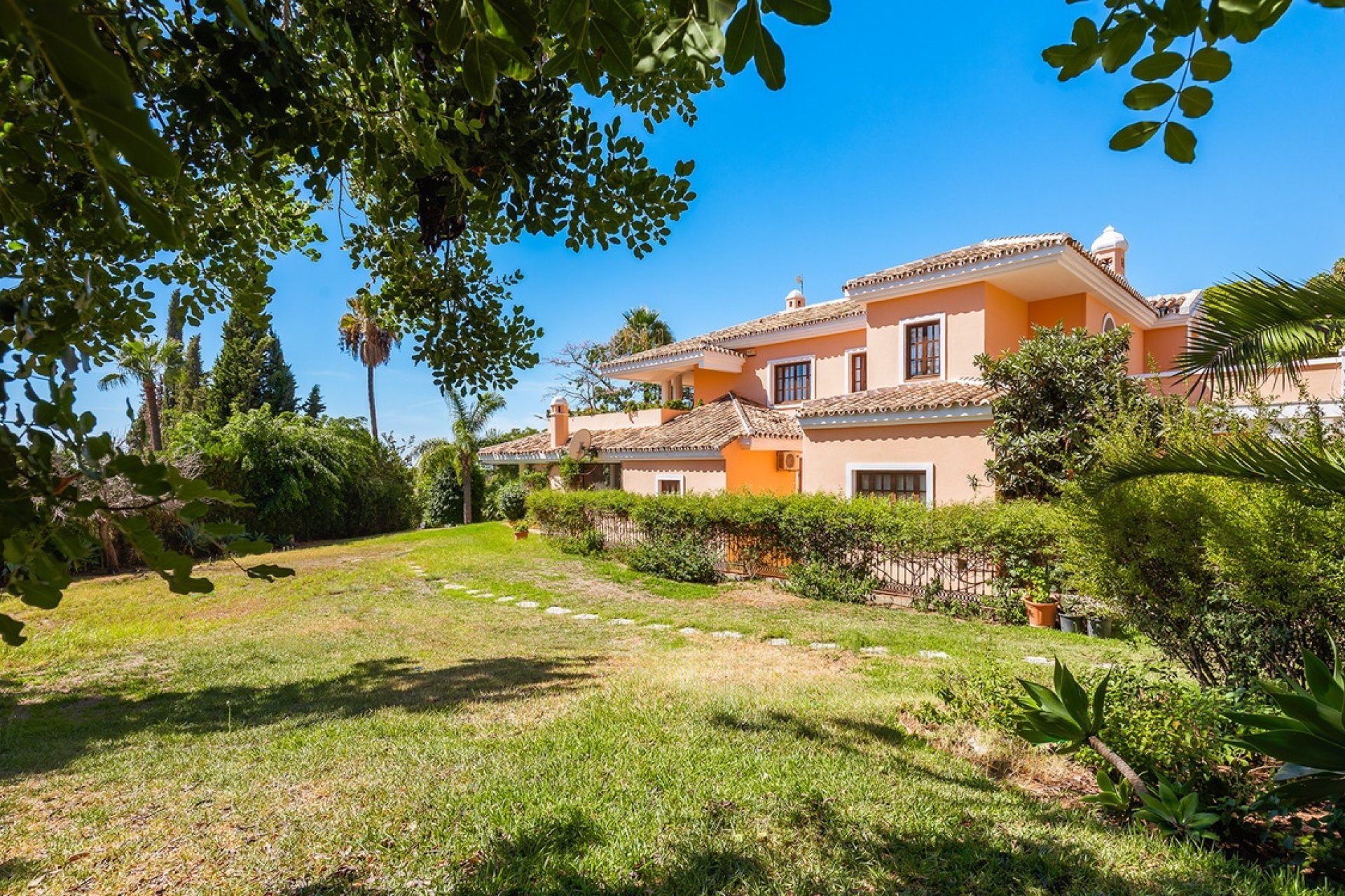 Rynek wtórny - Villa - Marbella - The Golden Mile