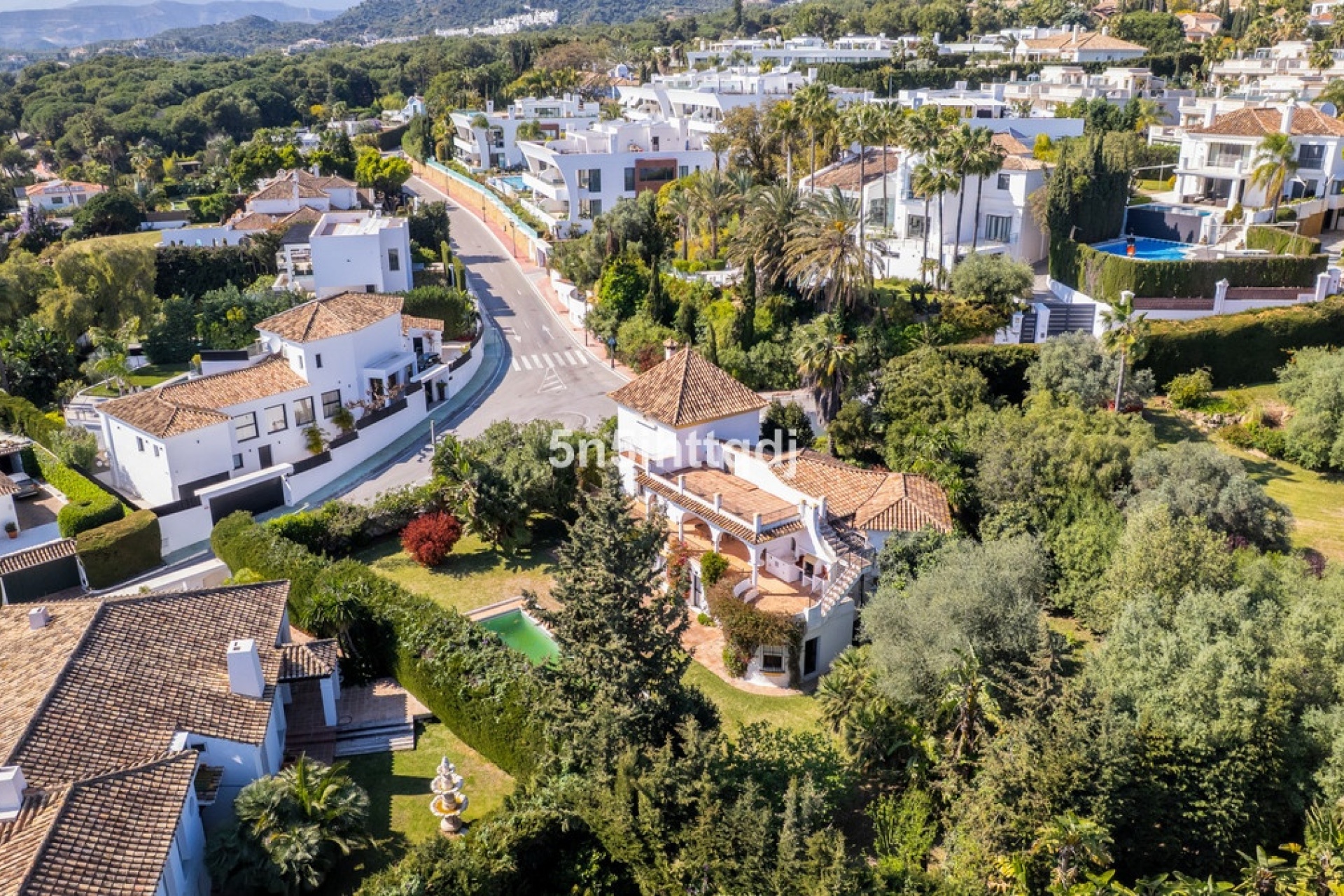 Rynek wtórny - Villa - Marbella - The Golden Mile