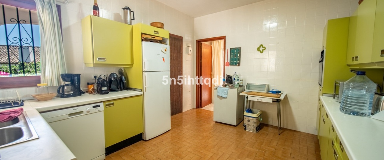 Rynek wtórny - Villa - Marbella - The Golden Mile