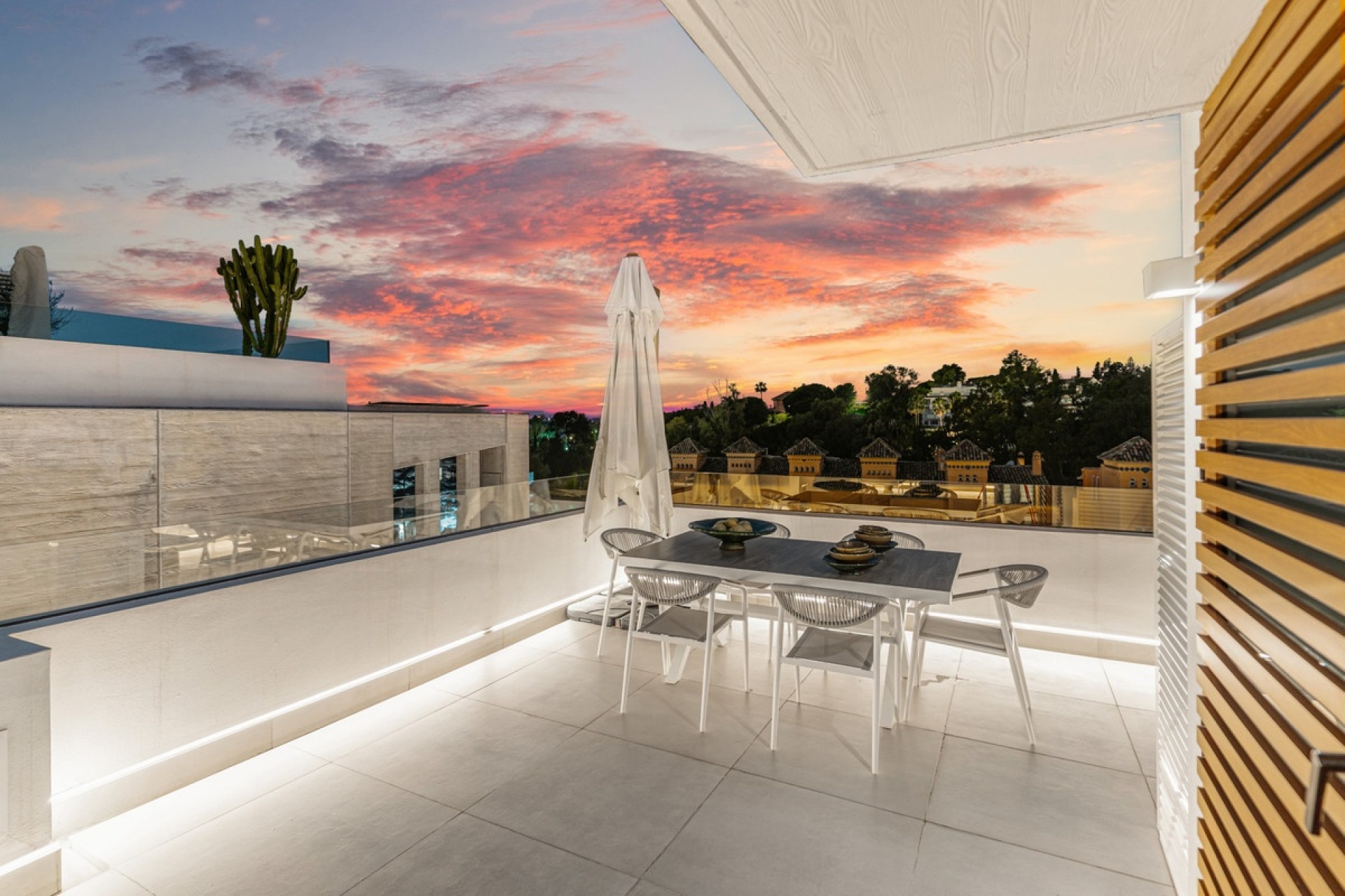 Rynek wtórny - Villa - Marbella - The Golden Mile