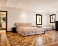 Rynek wtórny - Villa - Marbella - The Golden Mile