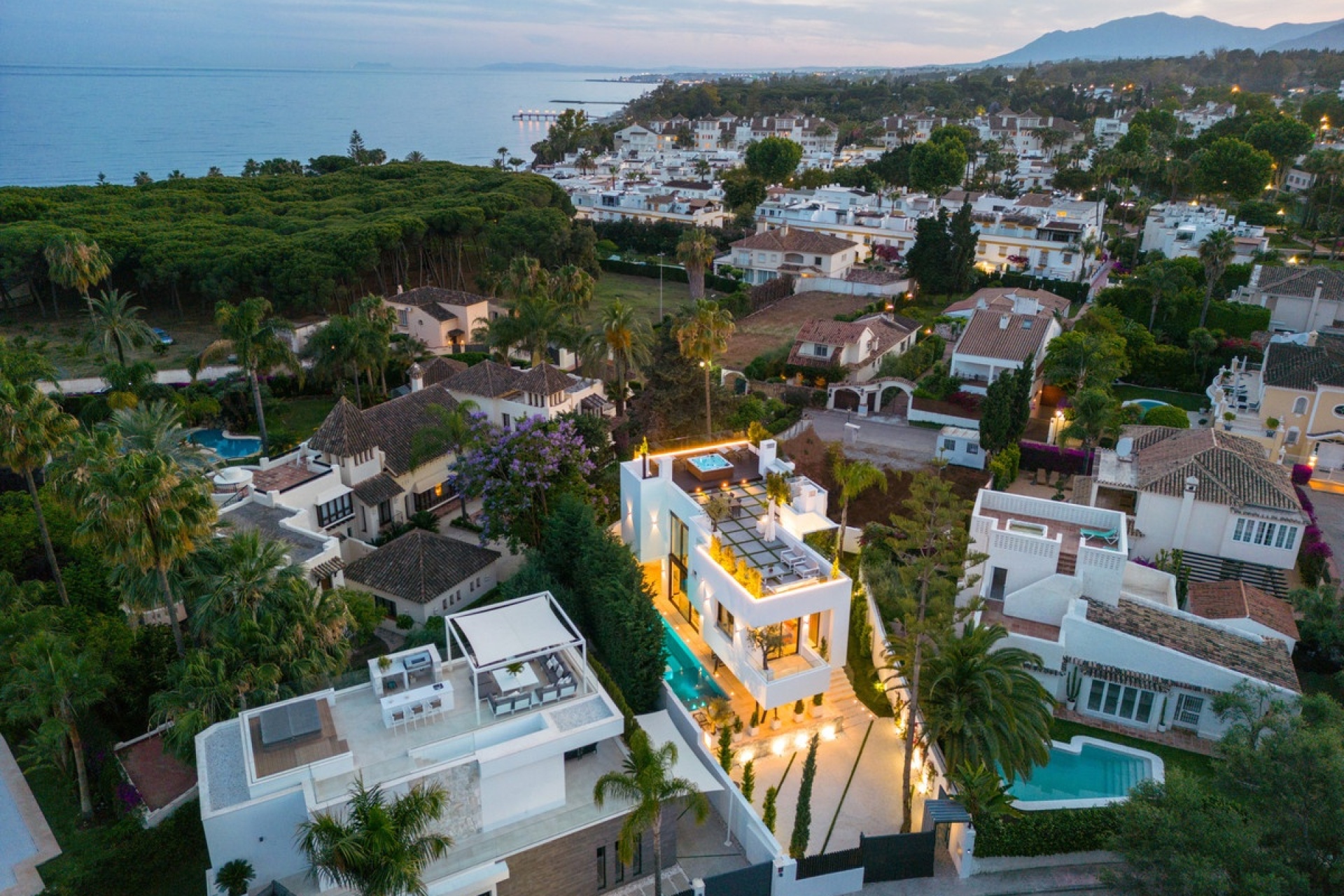 Rynek wtórny - Villa - Marbella - The Golden Mile