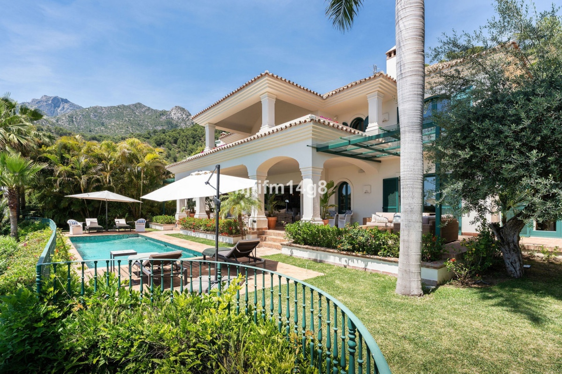 Rynek wtórny - Villa - Marbella - The Golden Mile