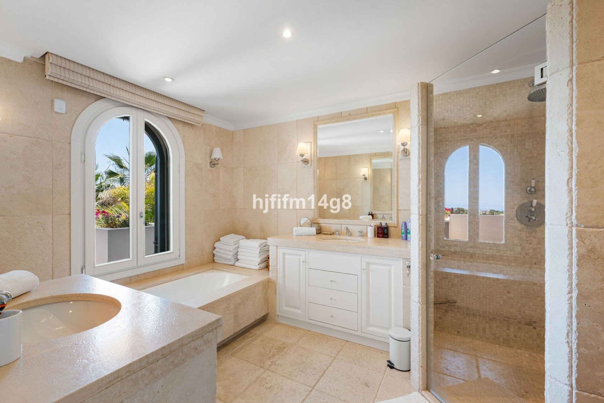 Rynek wtórny - Villa - Marbella - The Golden Mile