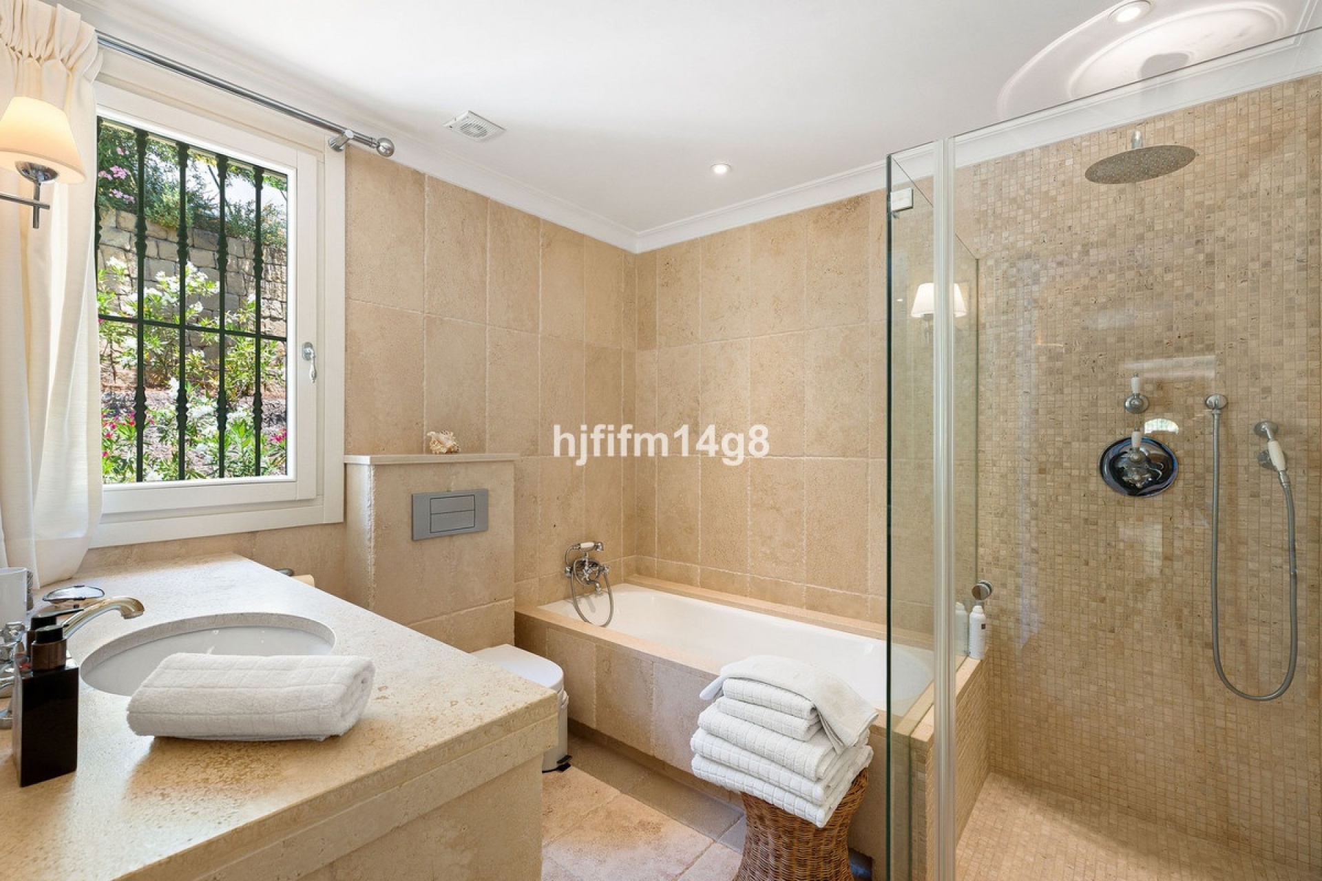Rynek wtórny - Villa - Marbella - The Golden Mile