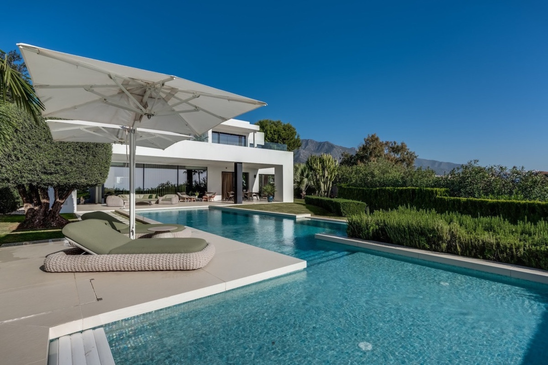 Rynek wtórny - Villa - Marbella - The Golden Mile
