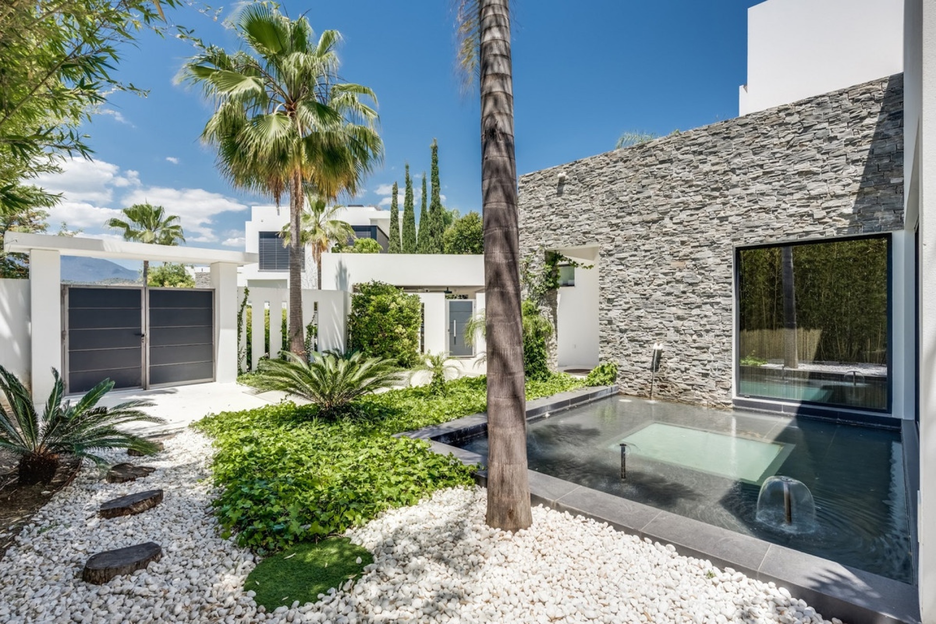Rynek wtórny - Villa - Marbella - The Golden Mile