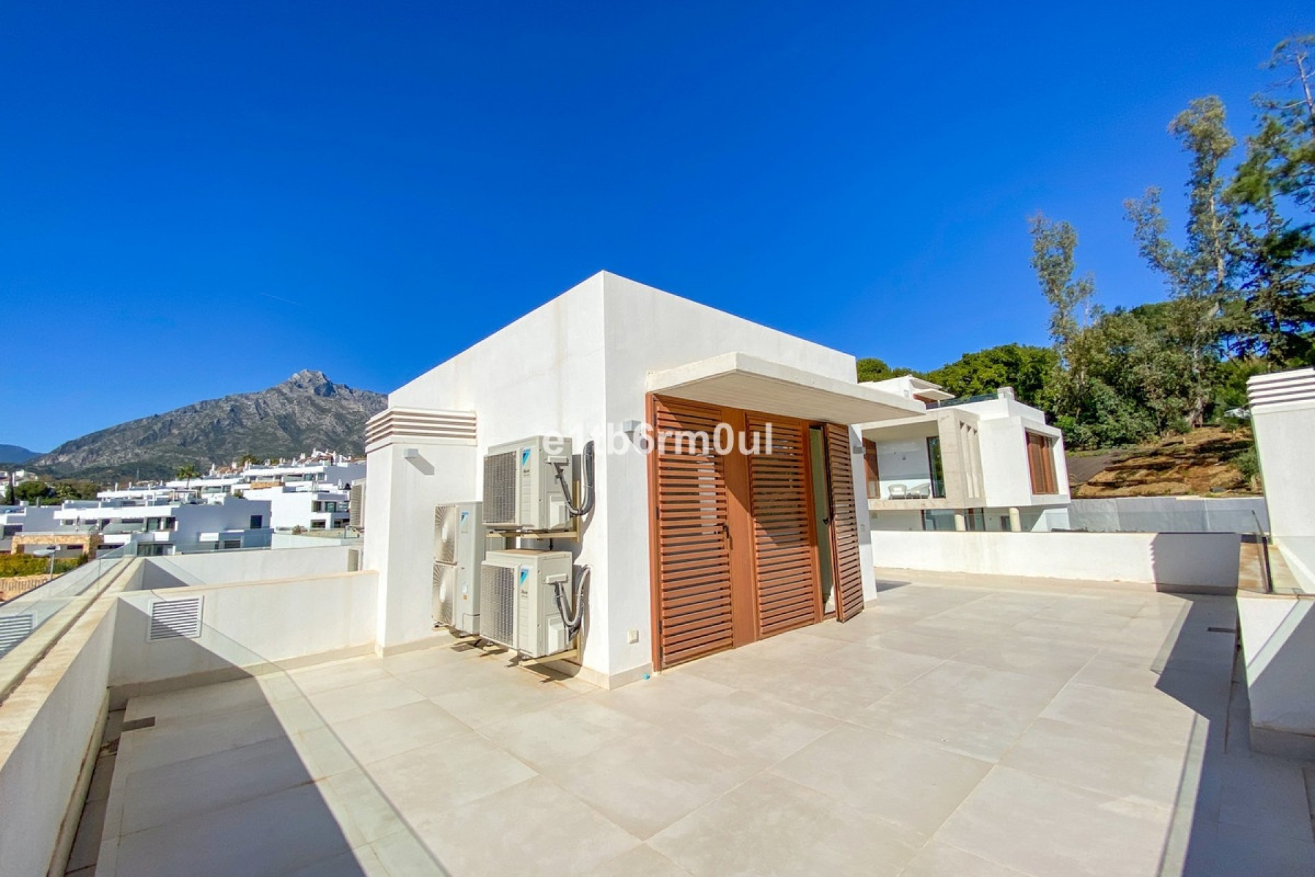Rynek wtórny - Villa - Marbella - The Golden Mile