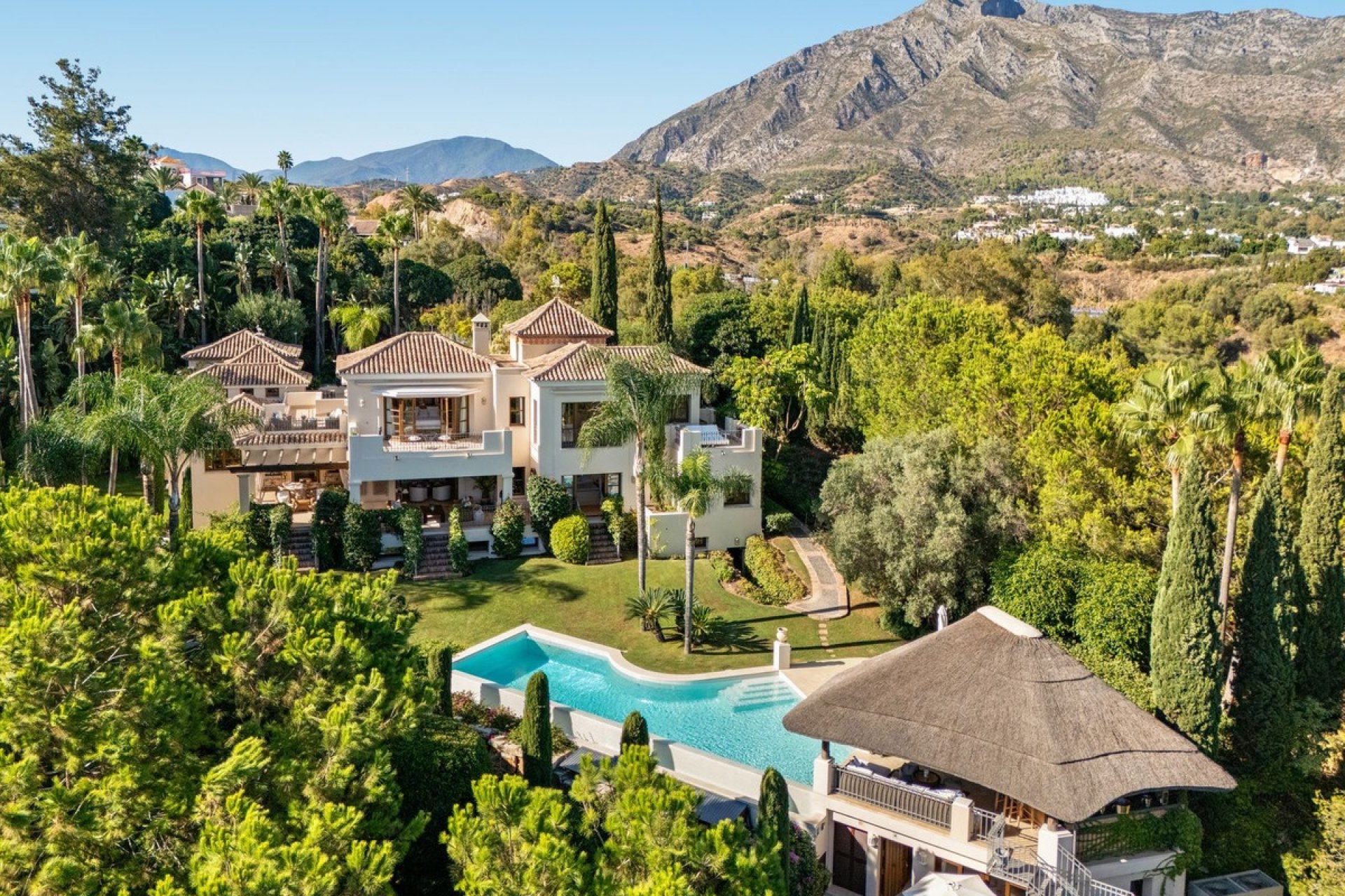 Rynek wtórny - Villa - Marbella - The Golden Mile