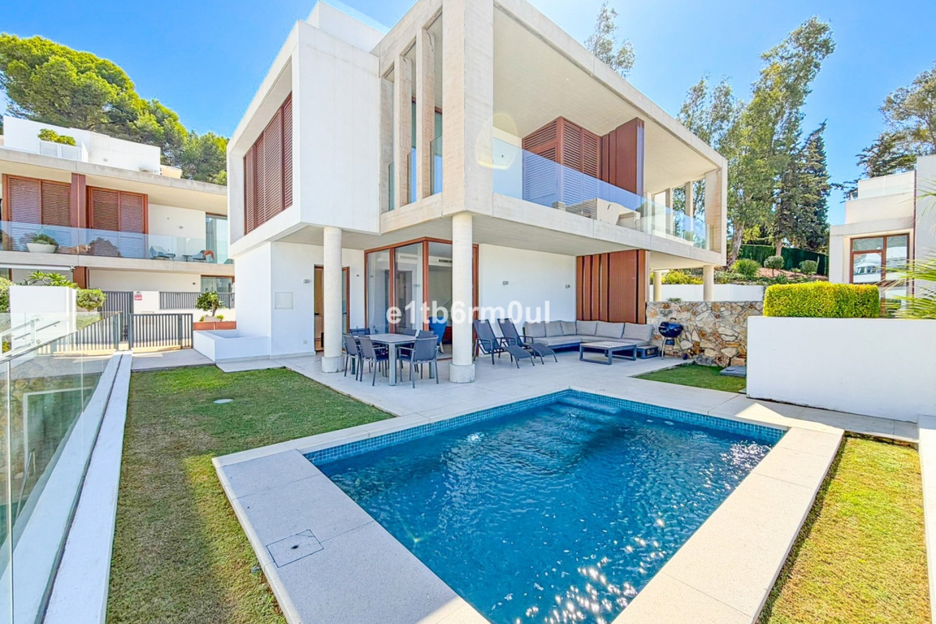 Rynek wtórny - Villa - Marbella - The Golden Mile