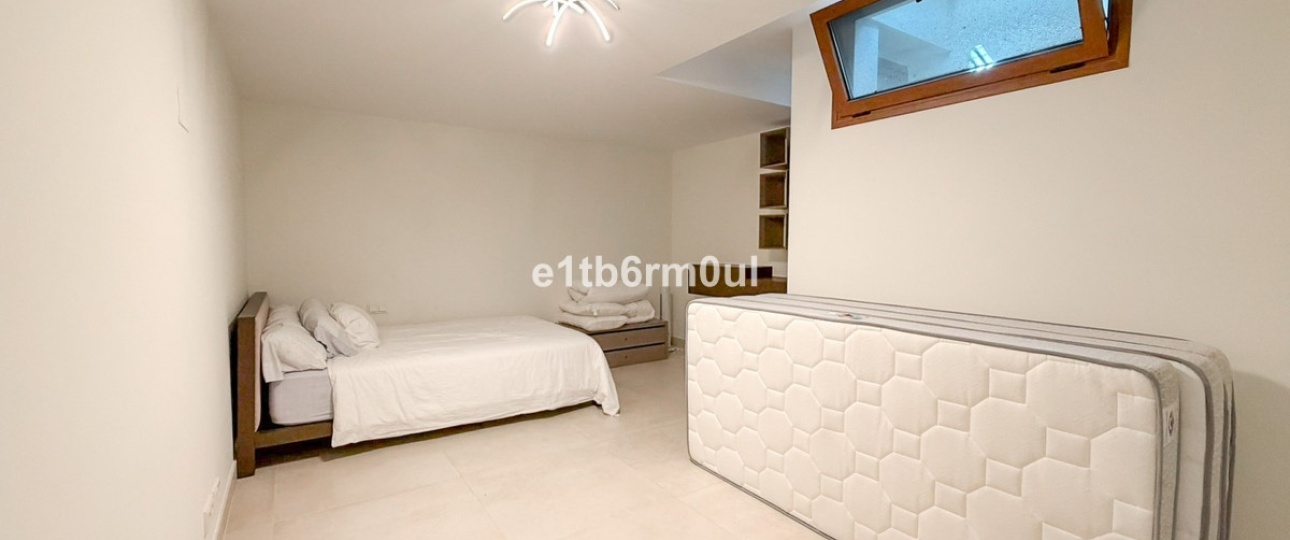 Rynek wtórny - Villa - Marbella - The Golden Mile