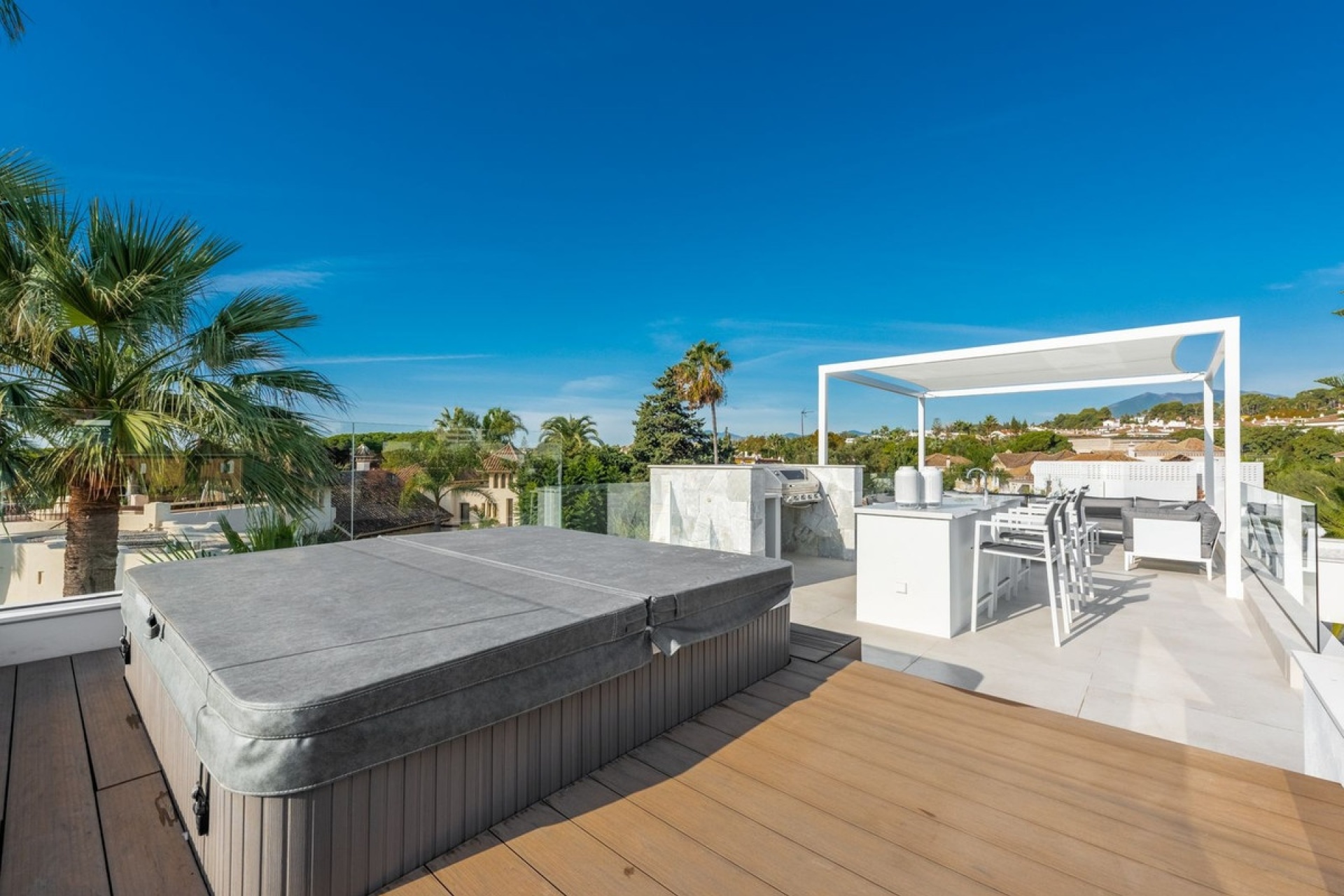 Rynek wtórny - Villa - Marbella - The Golden Mile