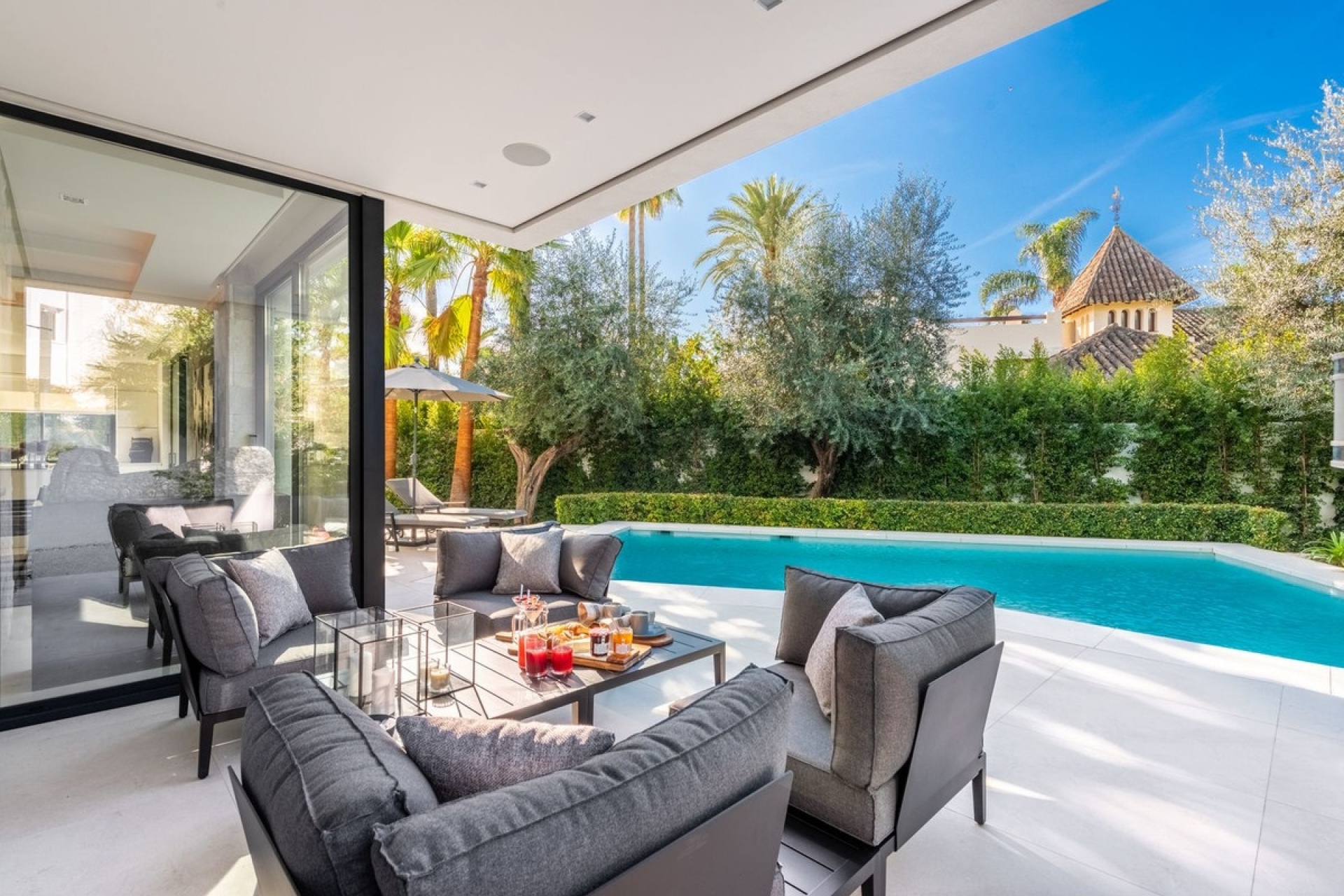 Rynek wtórny - Villa - Marbella - The Golden Mile