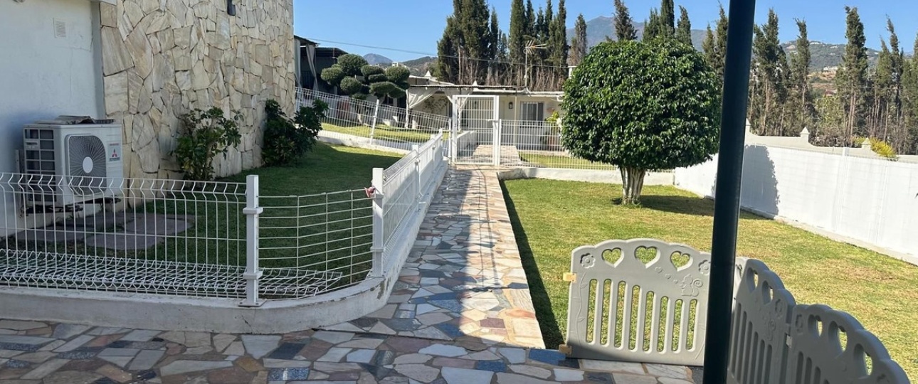 Rynek wtórny - Villa - Marbella - Valle del Sol