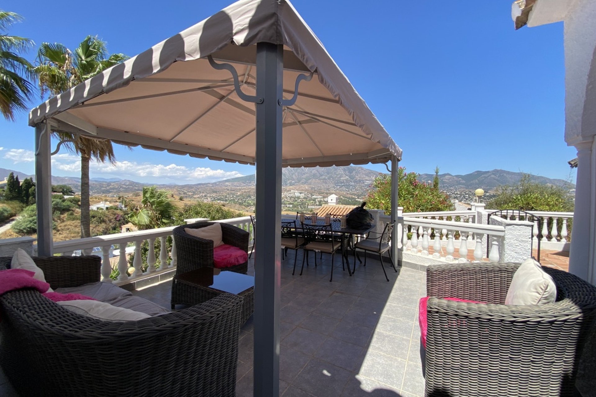 Rynek wtórny - Villa - Mijas - Cerros del Aguila