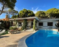 Rynek wtórny - Villa - Orihuela - Campoamor