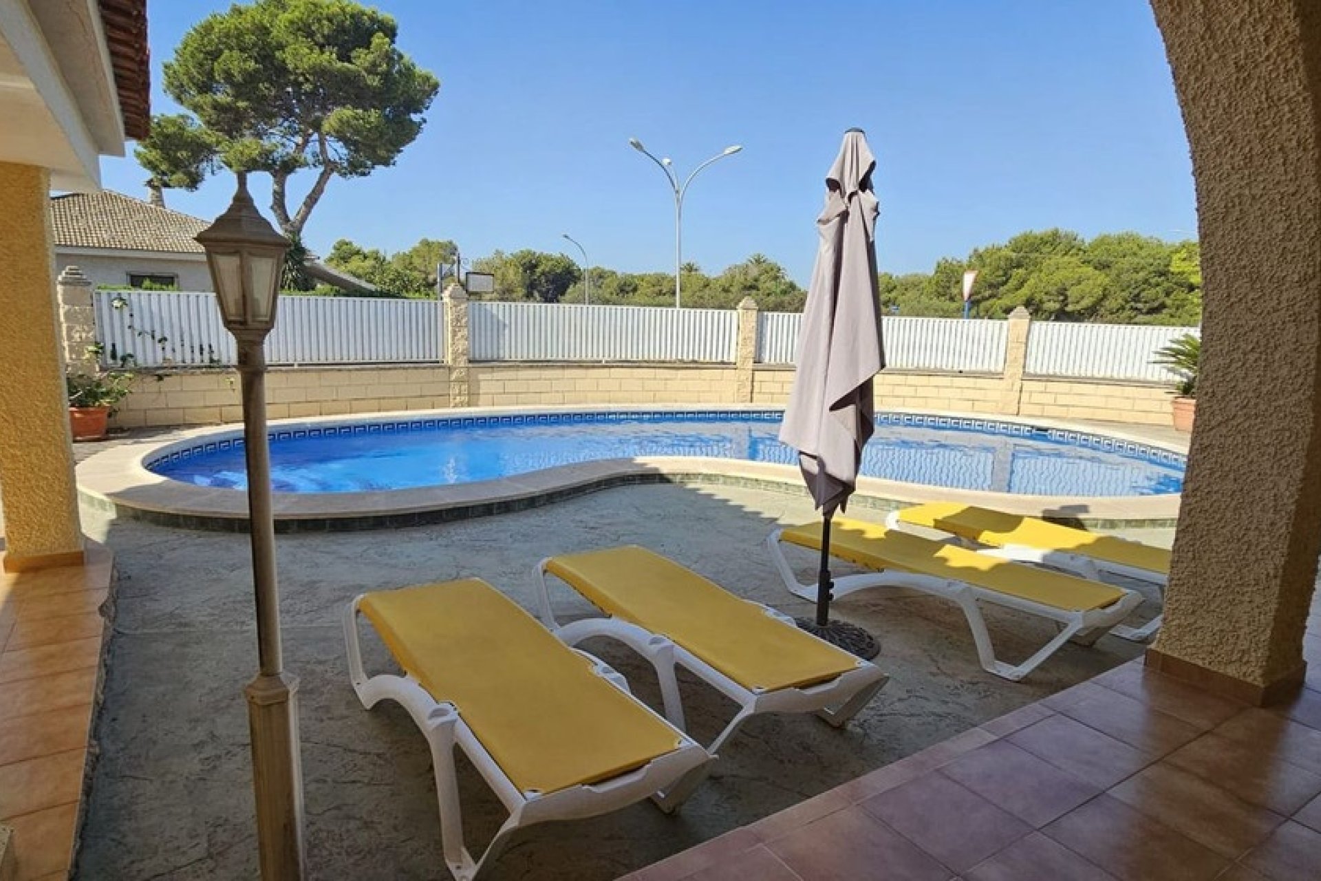 Rynek wtórny - Villa - Orihuela - Campoamor
