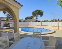 Rynek wtórny - Villa - Orihuela - Campoamor