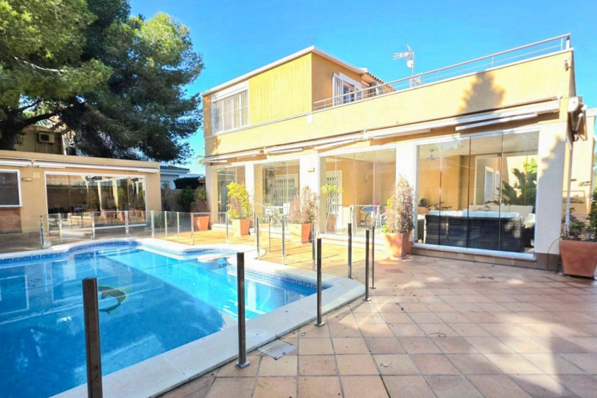 Rynek wtórny - Villa - Orihuela - Campoamor